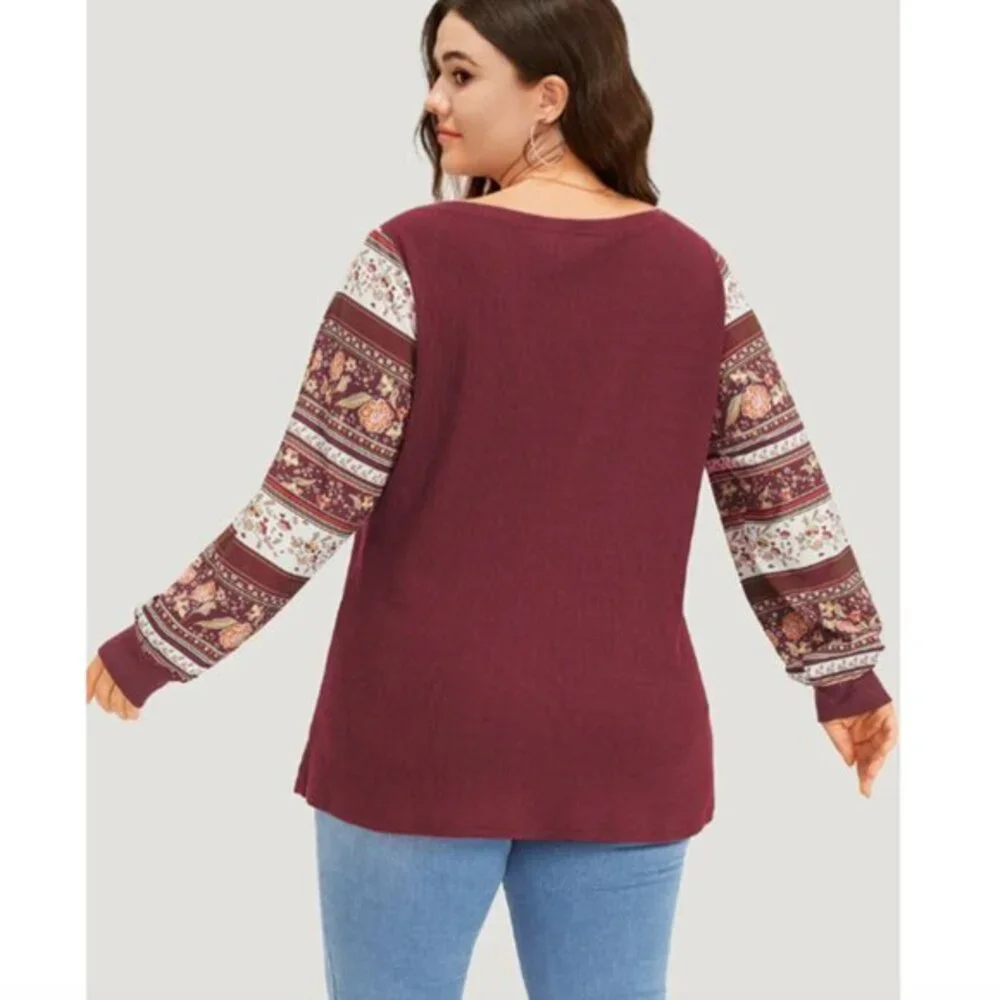BloomChic NWT Boho Print Patchwork Crew Neck Sweatshirt- Size 26 - Picture 2 of 15
